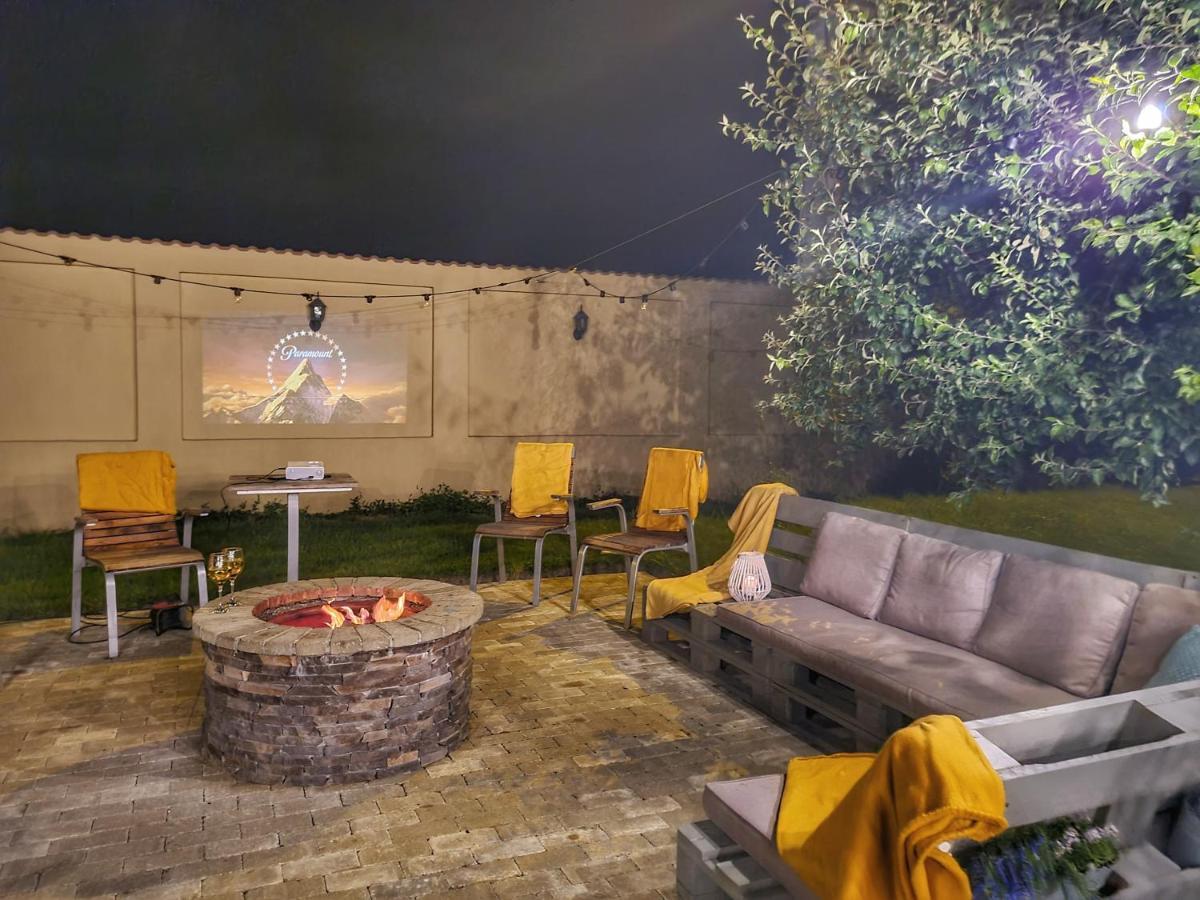 Orchard Villa Брашов Экстерьер фото