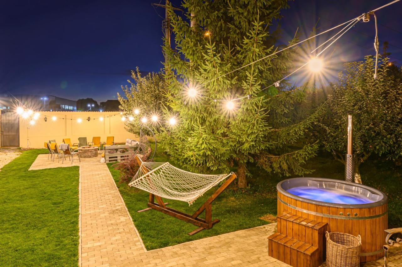 Orchard Villa Брашов Экстерьер фото