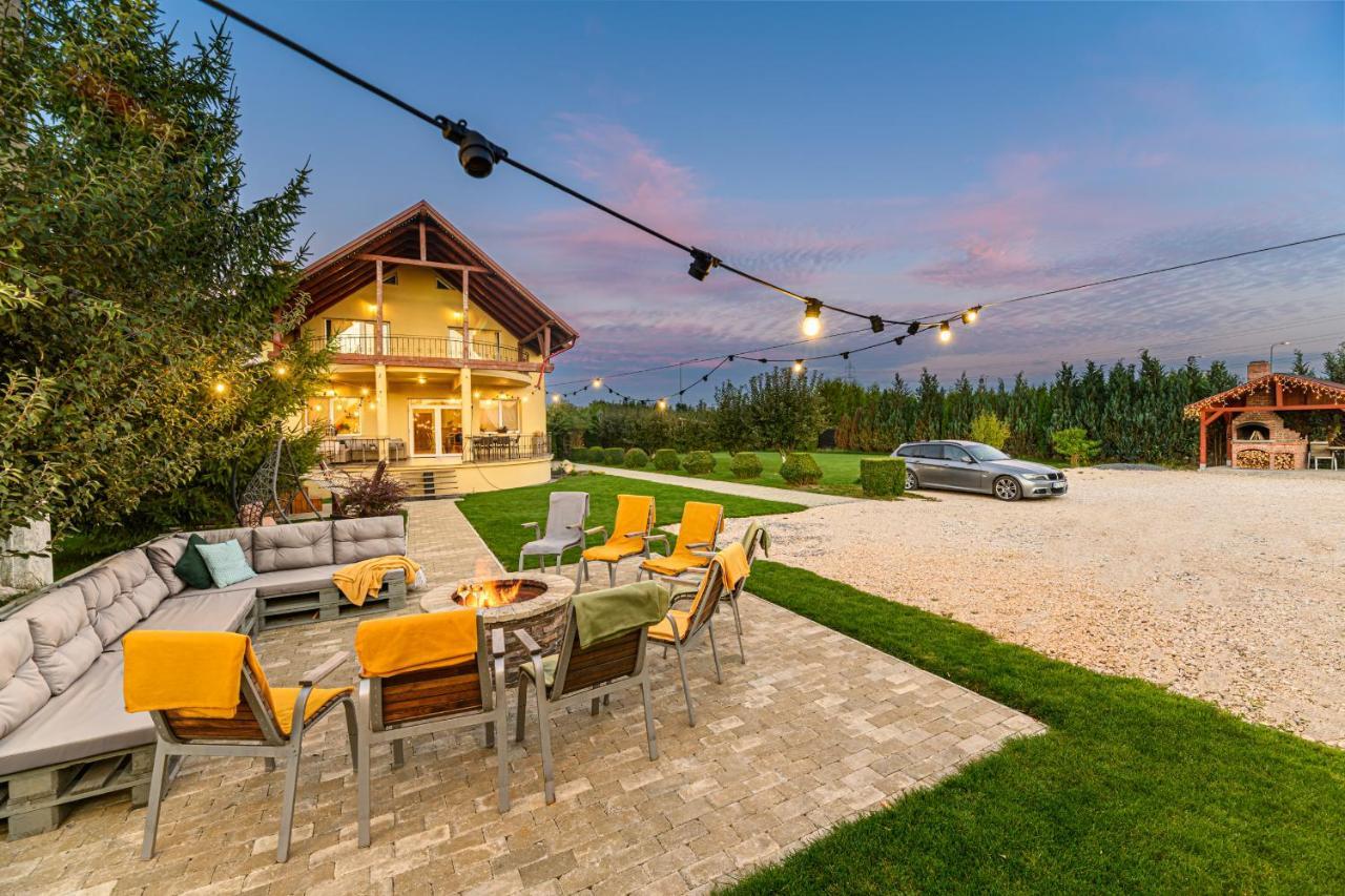 Orchard Villa Брашов Экстерьер фото